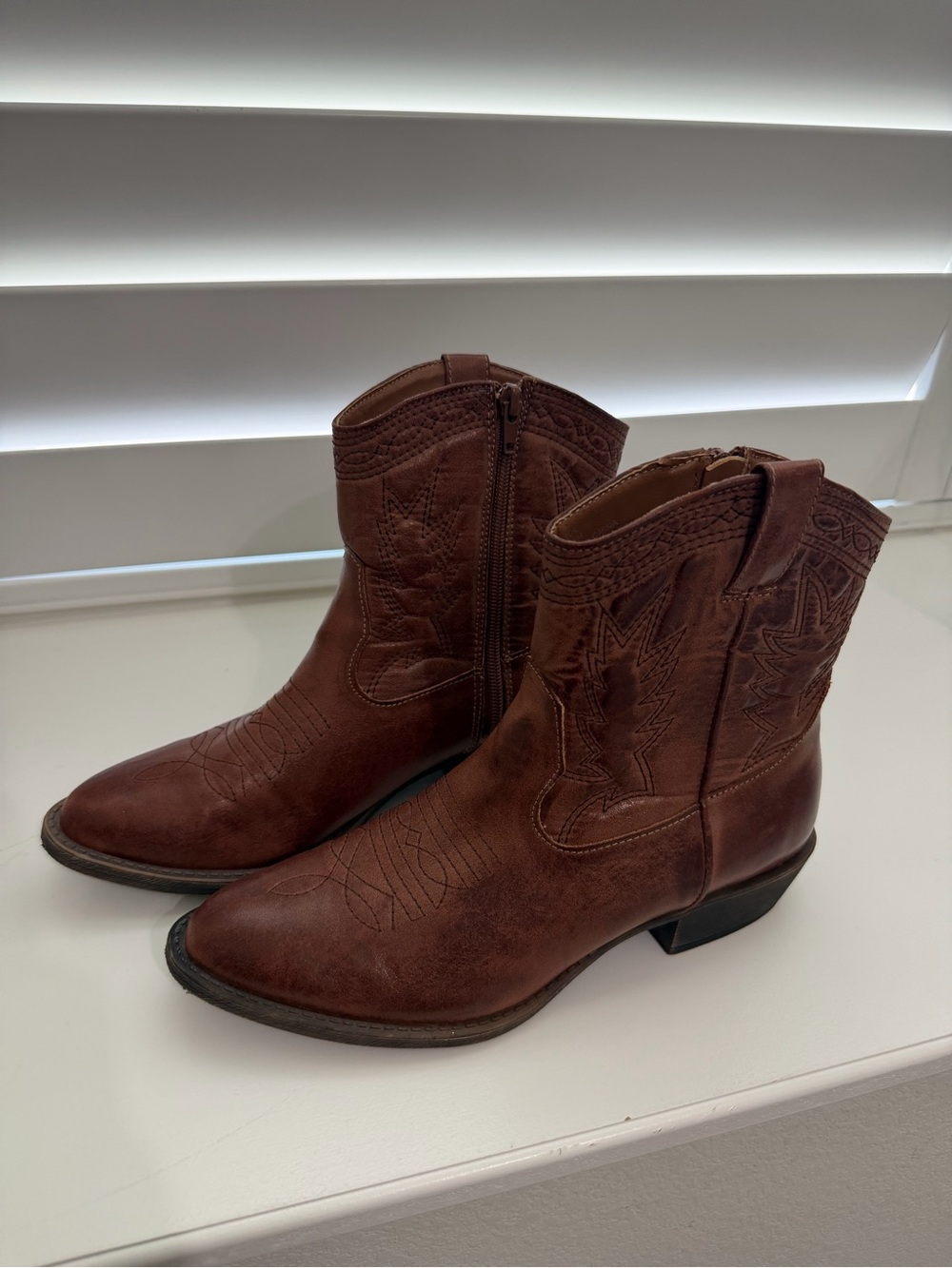 Classic Brown Western Ankle Boots - Women's Cowboy Booties